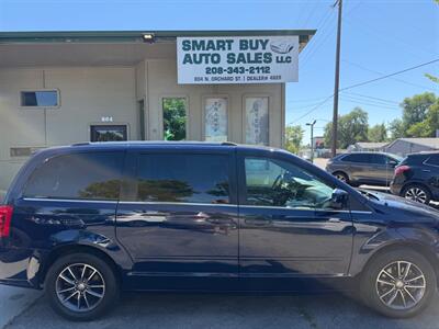2017 Dodge Grand Caravan SXT Van