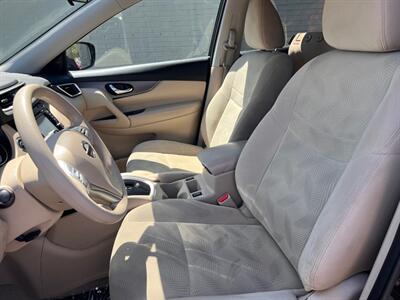 2015 Nissan Rogue SV   - Photo 6 - Boise, ID 83706