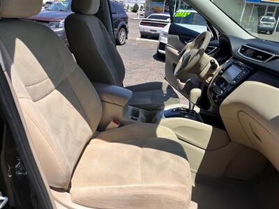 2015 Nissan Rogue SV   - Photo 12 - Boise, ID 83706