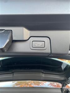 2016 Land Rover Evoque Cream Puff  Like NEW - Photo 8 - Boise, ID 83706