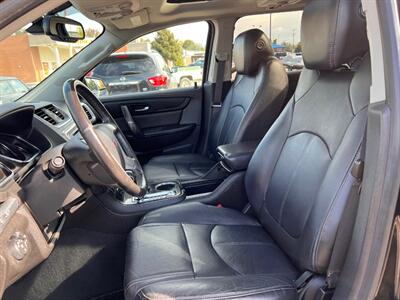 2017 GMC Acadia Limited - Photo 8 - Boise, ID 83706