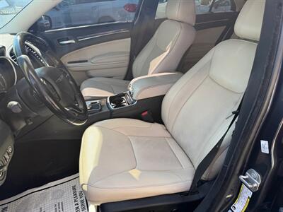 2018 Chrysler 300 Series Limited - Photo 9 - Boise, ID 83706