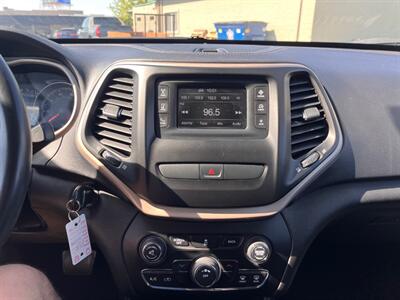2015 Jeep Cherokee Latitude   - Photo 12 - Boise, ID 83706