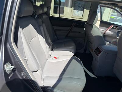 2012 Toyota Highlander Limited - Photo 11 - Boise, ID 83706
