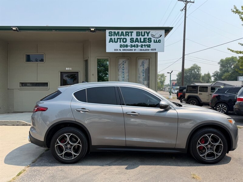 2018 Alfa Romeo Stelvio Ti  