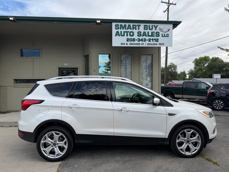 2019 Ford Escape Titanium   - Photo 1 - Boise, ID 83706
