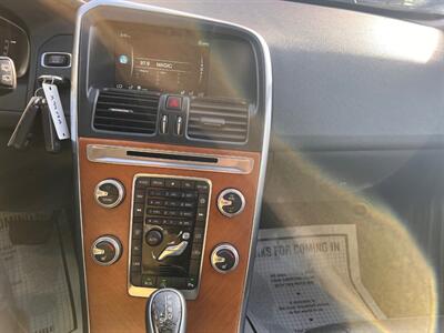 2017 Volvo XC60 T5 Inscription   - Photo 12 - Boise, ID 83706