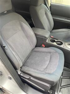 2013 Nissan Rogue SV w/SL Package   - Photo 5 - Boise, ID 83706
