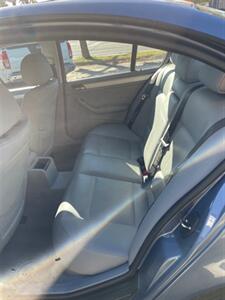 2004 BMW 325i - Photo 13 - Boise, ID 83706