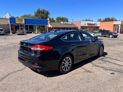 2017 Ford Fusion SE   - Photo 4 - Boise, ID 83706