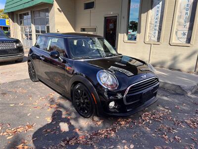 2017 MINI Hardtop 2 Door Cooper   - Photo 2 - Boise, ID 83706