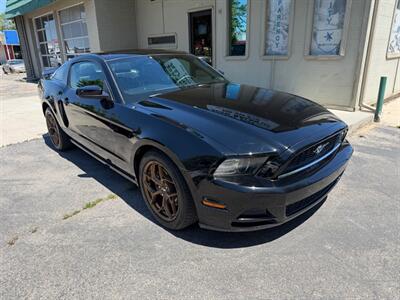 2013 Ford Mustang V6 Premium   - Photo 2 - Boise, ID 83706
