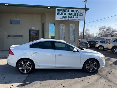 2015 Volvo S60 T6 R-Design Platinum Sedan