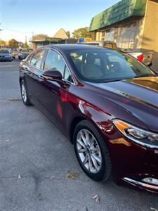 2017 Ford Fusion SE   - Photo 2 - Boise, ID 83706
