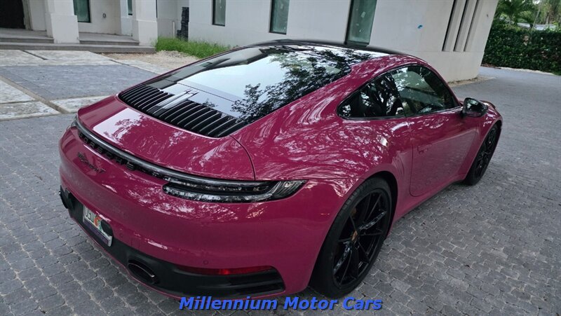 2024 Porsche 911 Carrera T - Photo 3 - Warminster, PA 18974