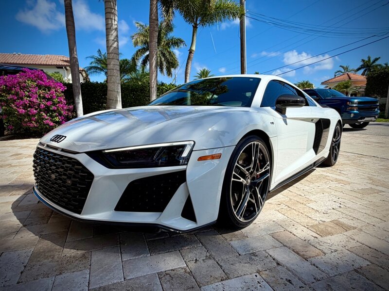 2022 Audi R8 5.2 quattro V10 performance  