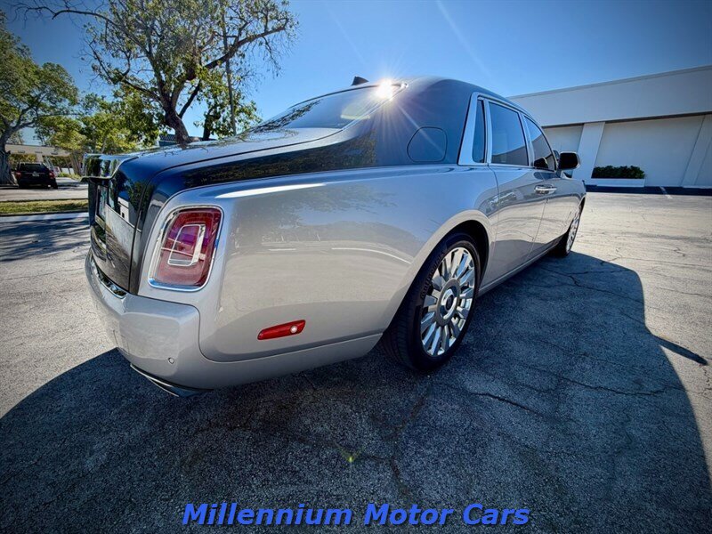 2018 Rolls-Royce Phantom Base - Photo 12