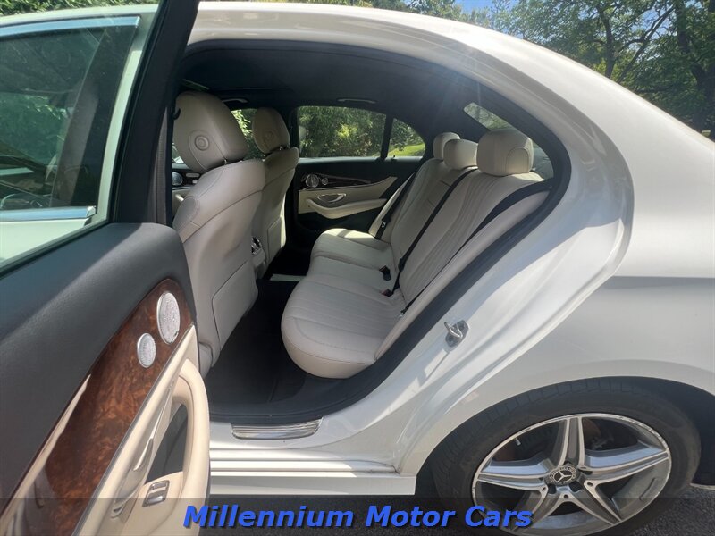 2019 Mercedes-Benz E 300 4MATIC - Photo 29 - Warminster, PA 18974