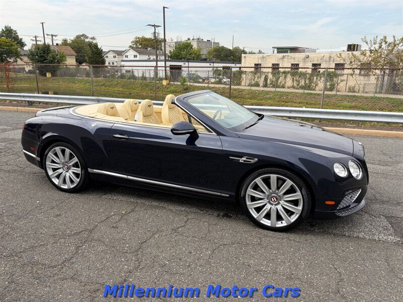 2017 Bentley Continental GT Base - Photo 28