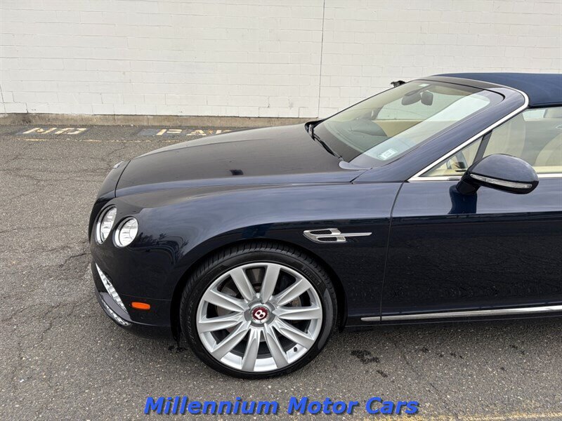 2017 Bentley Continental GT Base - Photo 22