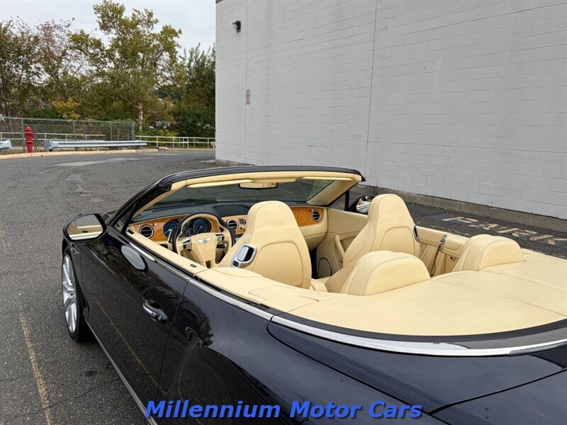 2017 Bentley Continental GT Base - Photo 35