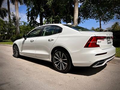 2022 Volvo S60 B5 Momentum   - Photo 5 - Warminster, PA 18974