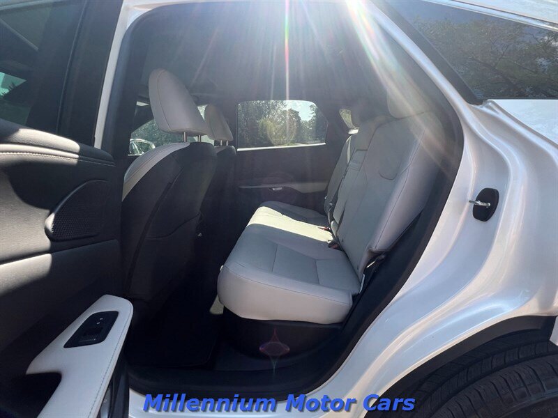 2023 Lexus RX 350 - Photo 21