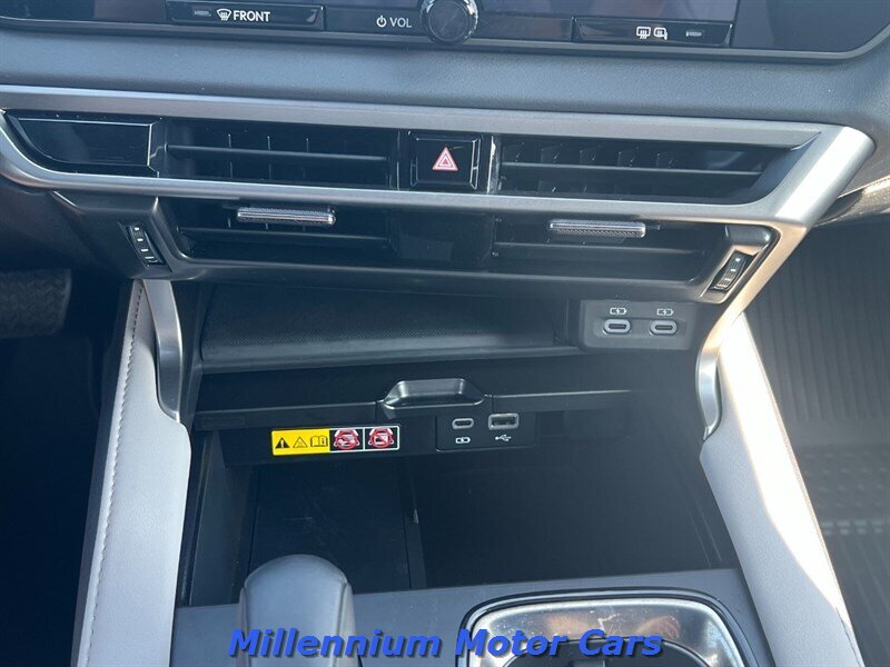 2023 Lexus RX 350 - Photo 36