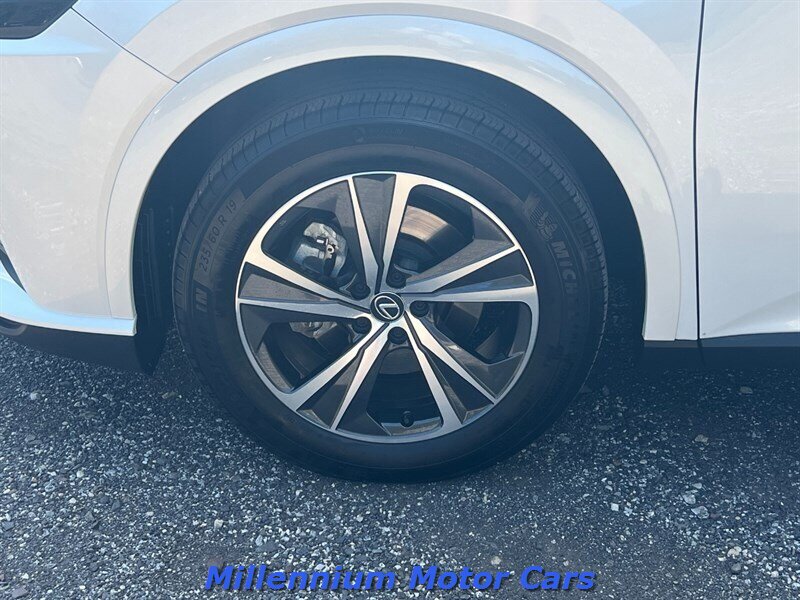 2023 Lexus RX 350 - Photo 13