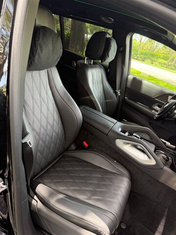 2025 Mercedes-Benz GLS Maybach GLS 600 4MATIC - Photo 6 - Warminster, PA 18974