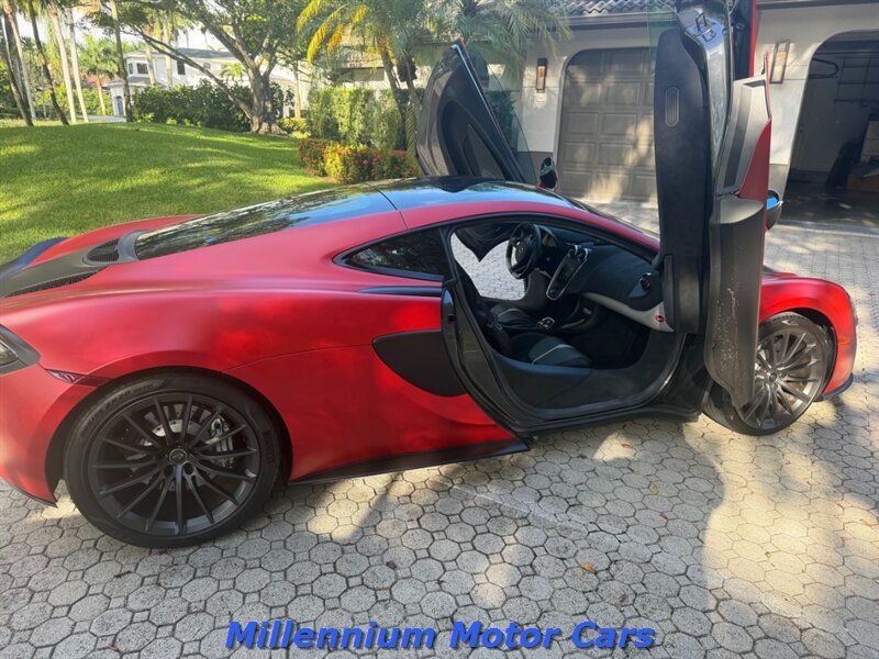2017 McLaren 570GT - Photo 6 - Warminster, PA 18974