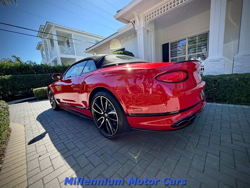 2023 Bentley Continental GTC Base - Photo 6