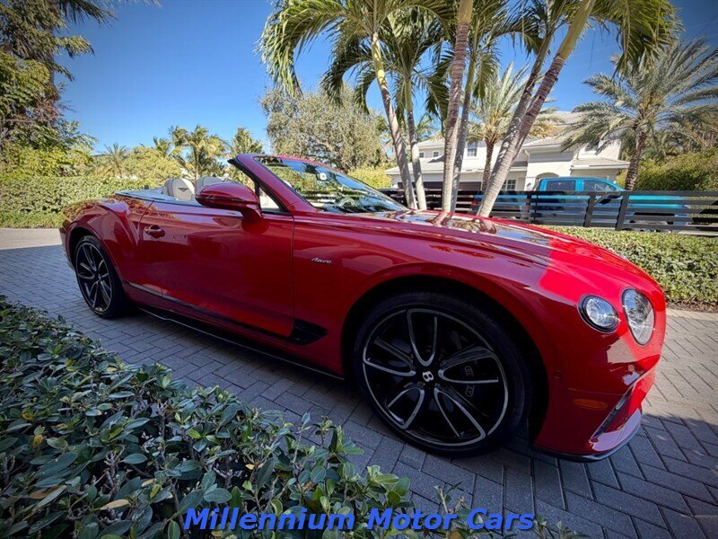 2023 Bentley Continental GTC Base - Photo 17