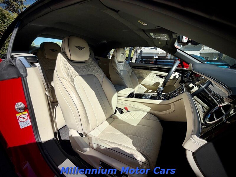 2023 Bentley Continental GTC Base - Photo 30
