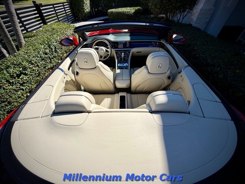 2023 Bentley Continental GTC Base - Photo 36