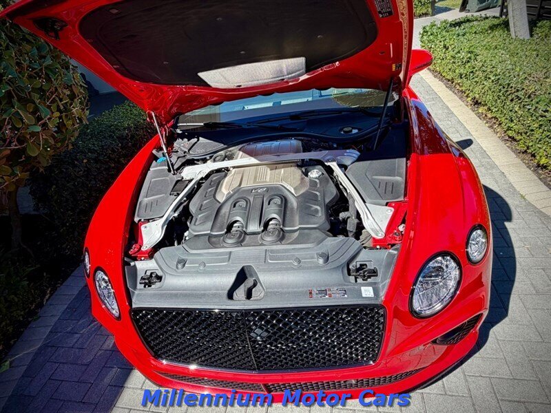 2023 Bentley Continental GTC Base - Photo 12