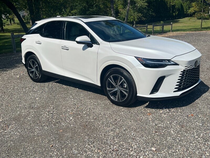 2023 Lexus RX 350 Premium - Photo 10 - Warminster, PA 18974