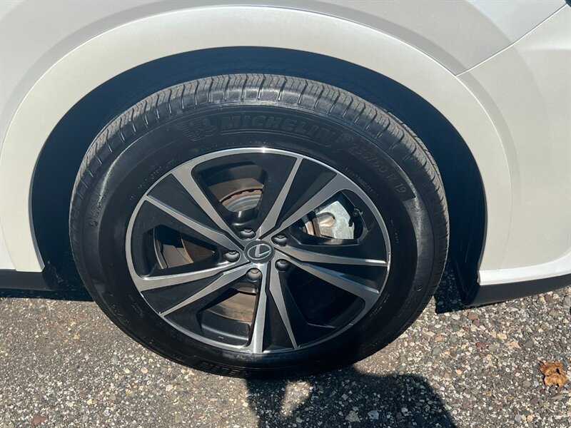 2023 Lexus RX 350 Premium - Photo 15 - Warminster, PA 18974