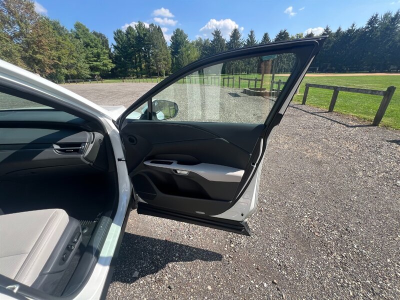 2023 Lexus RX 350 Premium - Photo 27 - Warminster, PA 18974