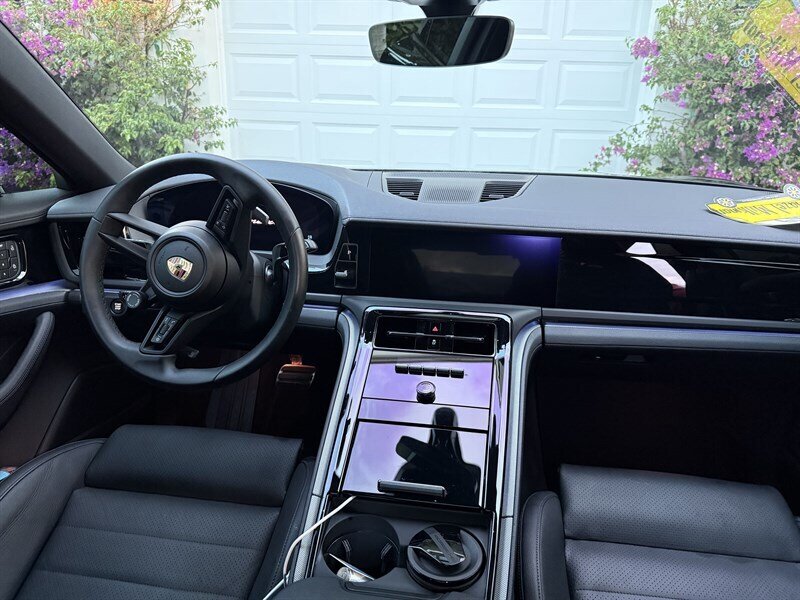 2025 Porsche Panamera  