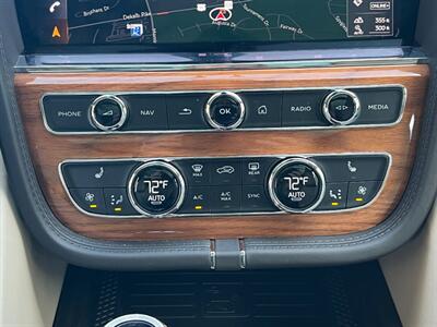 2021 Bentley Bentayga Hybrid   - Photo 65 - Warminster, PA 18974