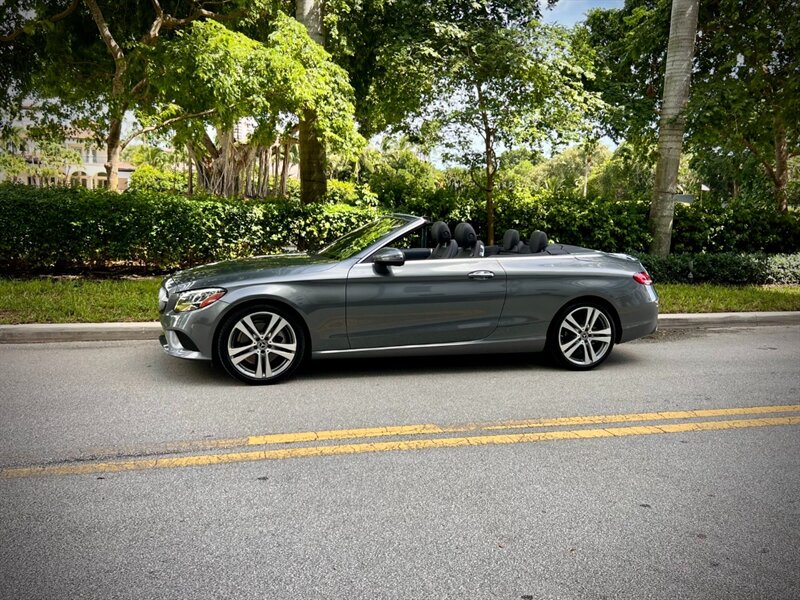 2019 Mercedes Benz C 300 photo 3