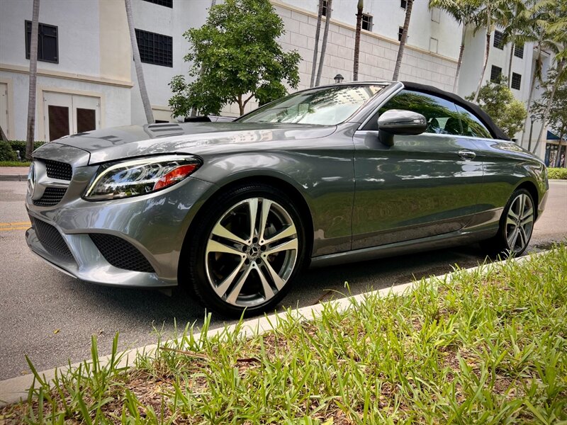 2019 Mercedes Benz C 300 photo 20