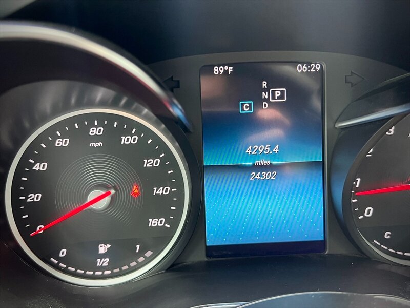 2019 Mercedes Benz C 300 photo 30