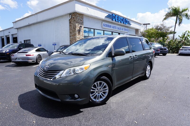 2011 Toyota Sienna XLE 8-Passenger   - Photo 1 - Naples, FL 34104