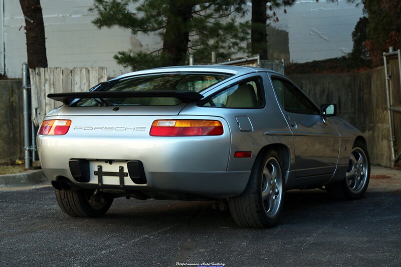 1988 Porsche 928 S4   - Photo 12 - Rockville, MD 20850