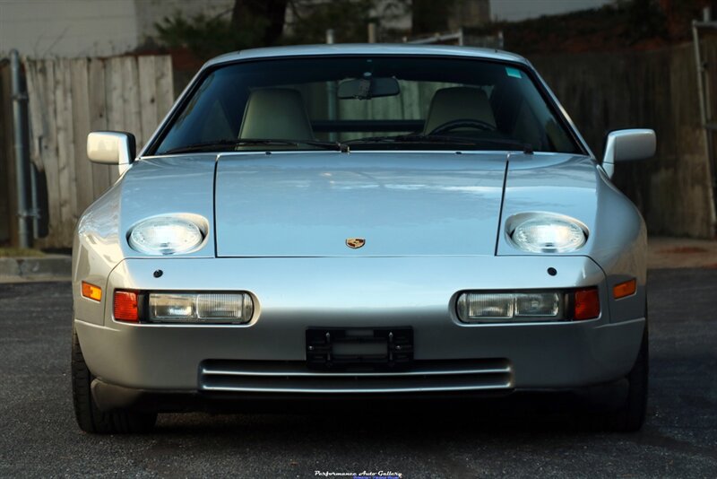 1988 Porsche 928 S4   - Photo 8 - Rockville, MD 20850