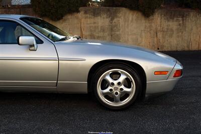 1988 Porsche 928 S4   - Photo 19 - Rockville, MD 20850