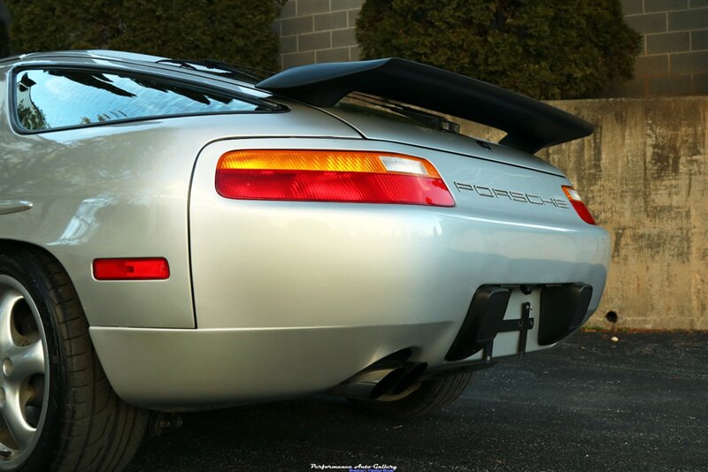 1988 Porsche 928 S4   - Photo 24 - Rockville, MD 20850