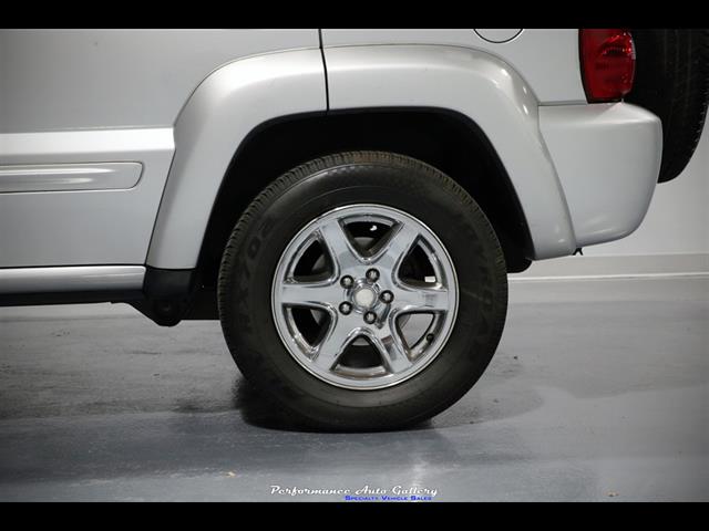 2003 Jeep Liberty Limited   - Photo 26 - Rockville, MD 20850